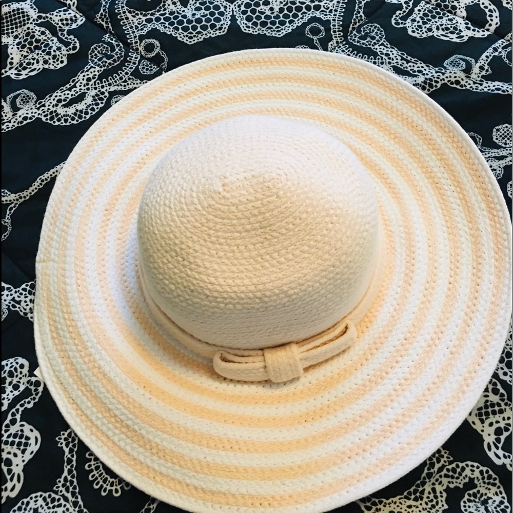 NWT Kate Spade Super Gorg Hat
